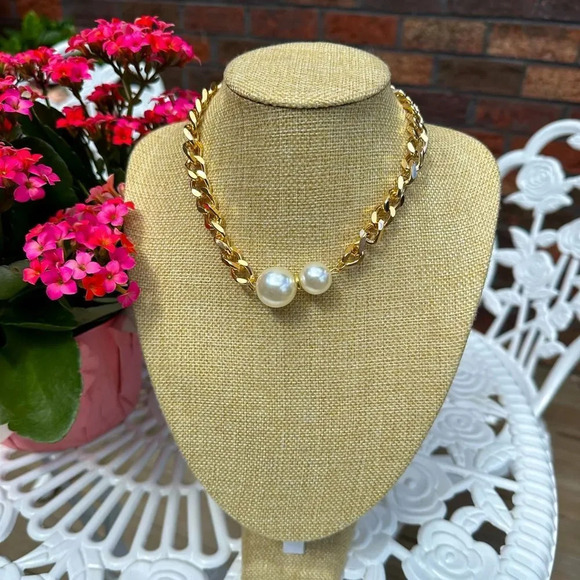 Gold Link Pearl Chain Choker Necklace - Picture 3 of 7